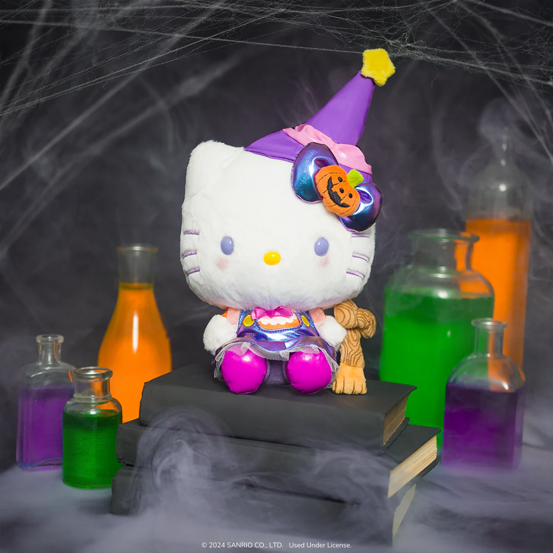 Hello Kitty and Friends 8-Inch Hello Kitty Halloween Plush - Limited Edition - Image 3